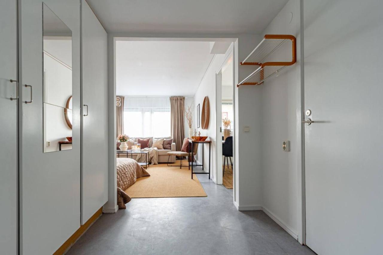 Simple Studio In Trendy Soedermalm - Construction Work Стокгольм Экстерьер фото