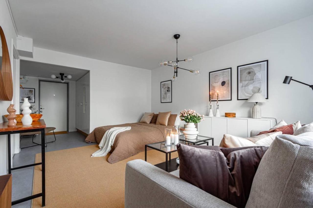 Simple Studio In Trendy Soedermalm - Construction Work Стокгольм Экстерьер фото