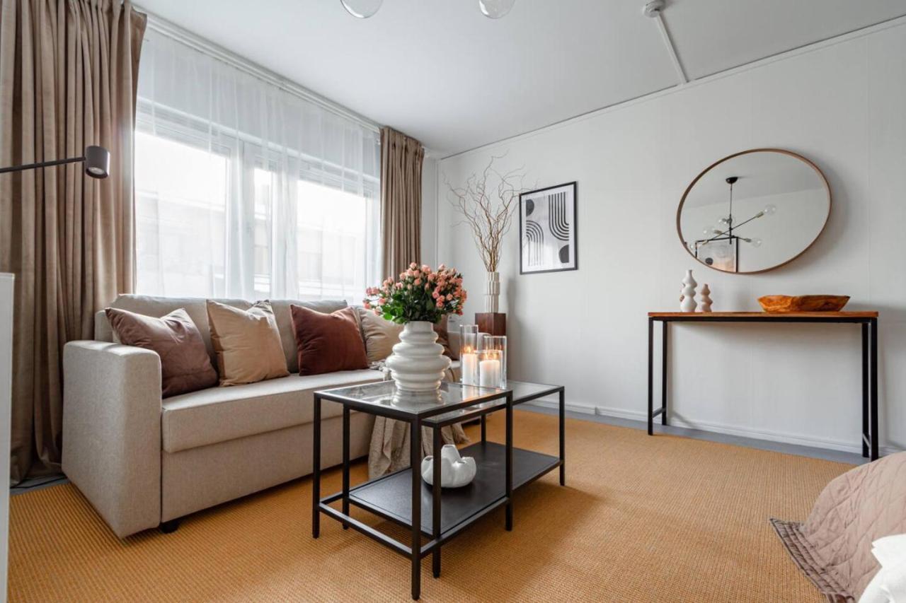 Simple Studio In Trendy Soedermalm - Construction Work Стокгольм Экстерьер фото